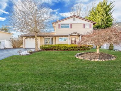 58 Sarah Drive, Lake Grove, NY, 11755