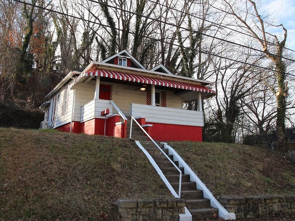 1039 25th St, Huntington, WV 25703 Zillow