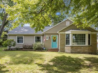 36519 52nd Ave, Paw Paw, MI 49079