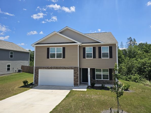 152 Woodmere Dr