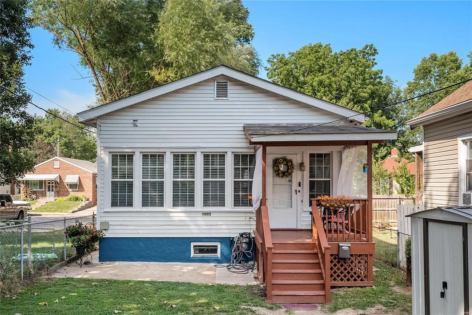 4005 Schiller Pl photo 1