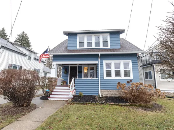 517 Elizabeth STREET, Waukesha, WI 53186