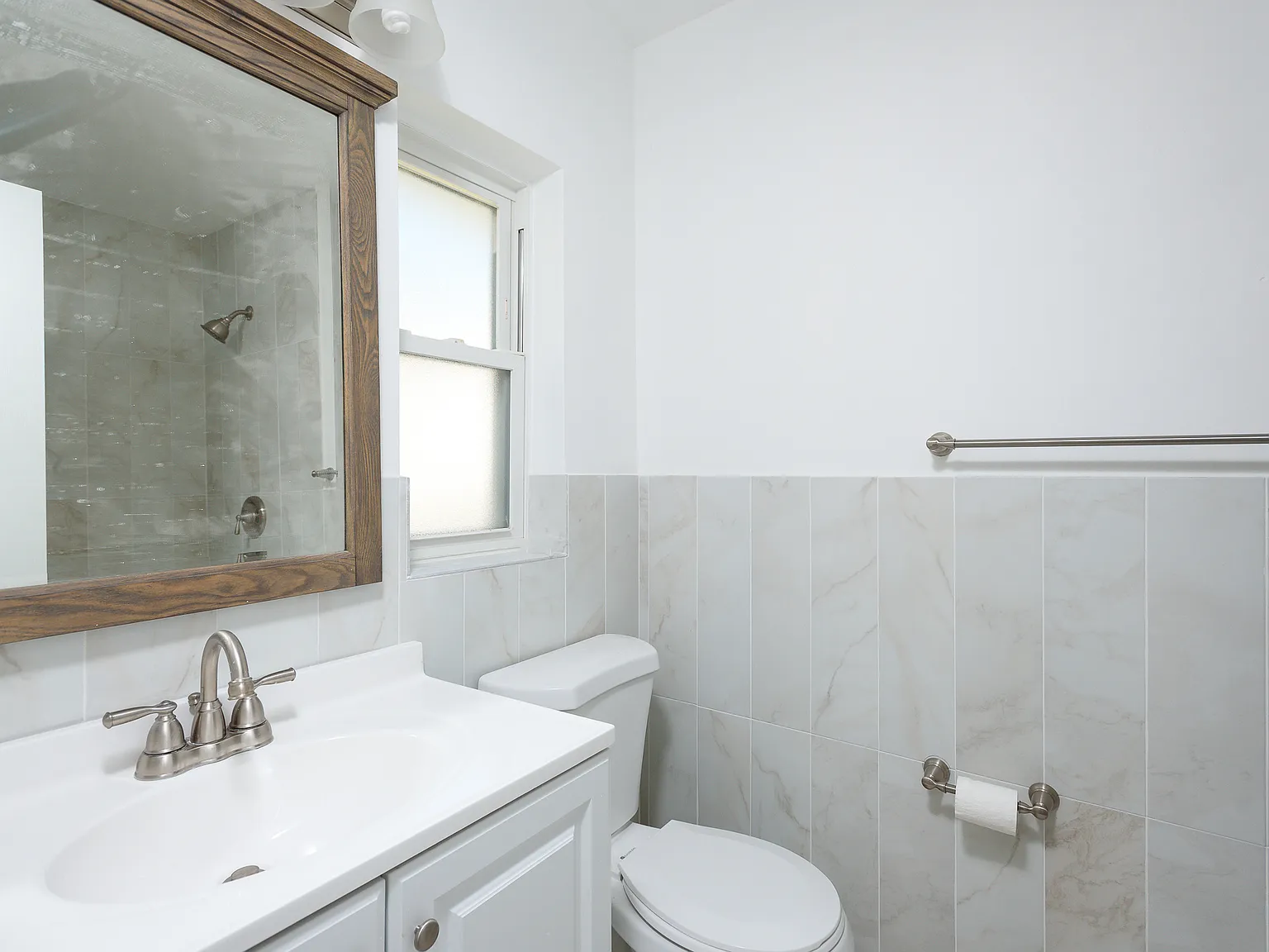 3 bed, 1356 sqft, $3,200 — Photo 3