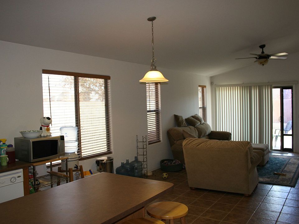 2nd image of 11351 W Davis Ln