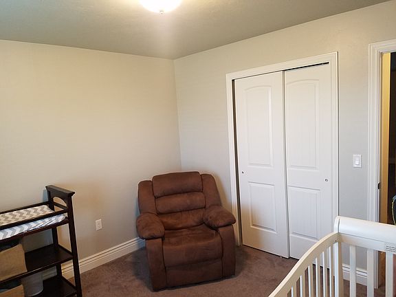 2nd image of 278 E Cherry St