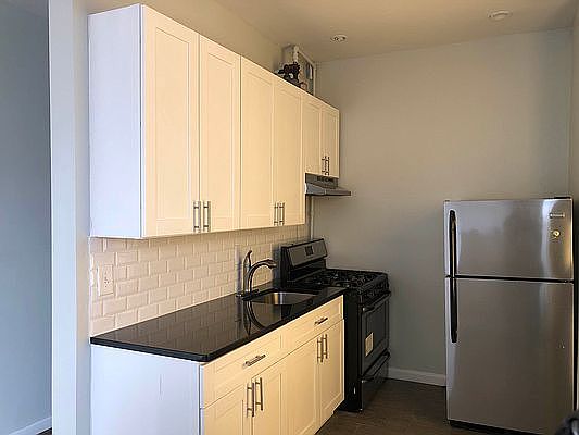 1st image of 33 Vermilyea Ave #53