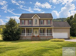11982 Grapefield Rd, Bastian, VA 24314