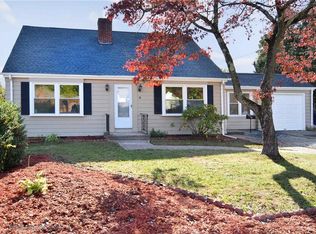 49 Forbes St, Riverside, RI 02915