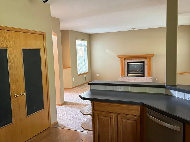 6511 S Woodland Ct — Photo 14