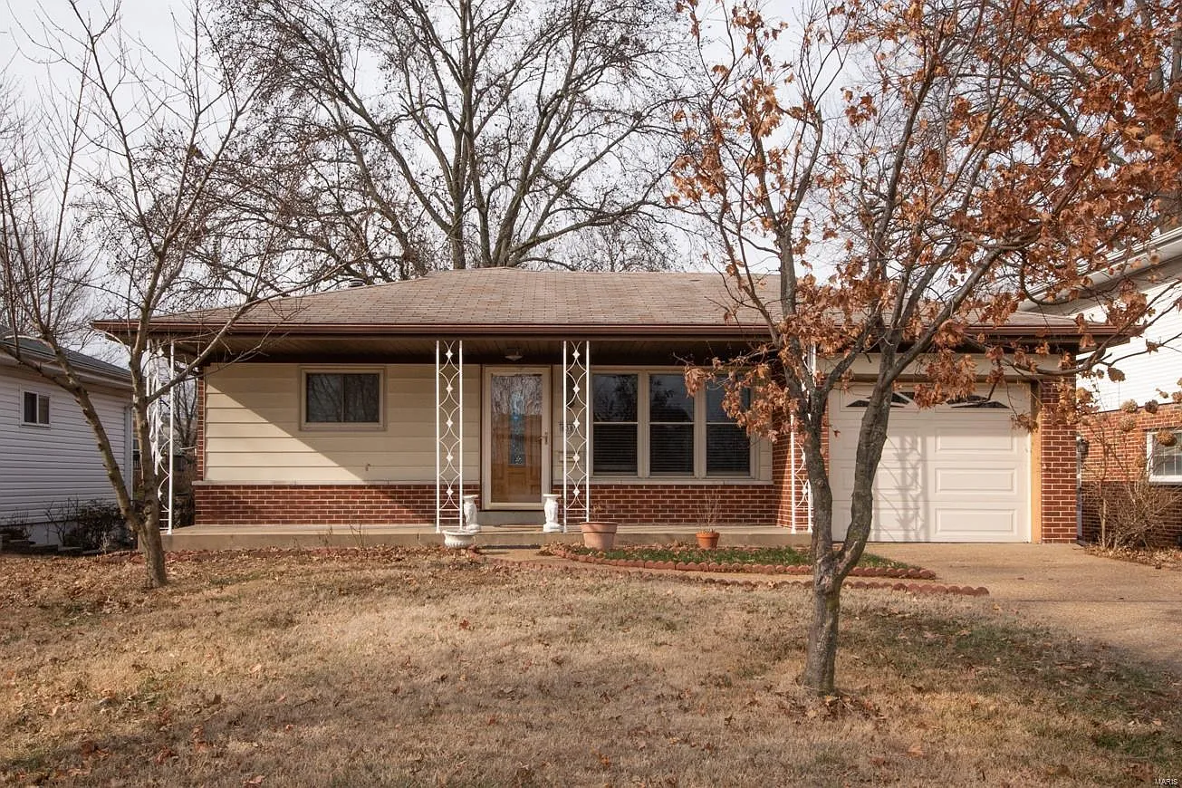 8385 Lonkar Dr photo 1