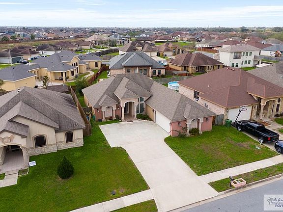 2nd image of 7095 Chestnut Oak Ln