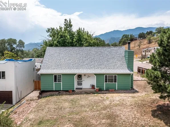 2523 W Monument St, Colorado Springs, CO 80904