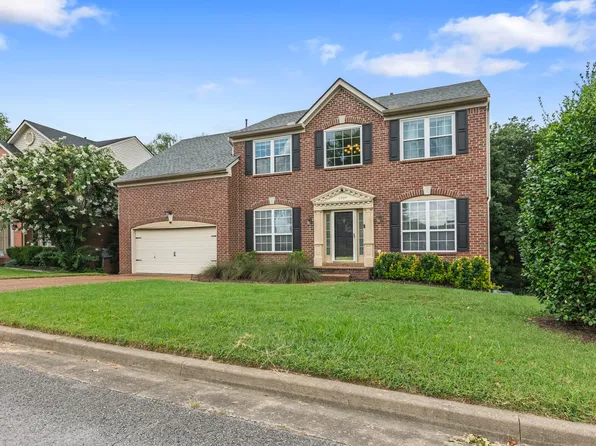 6924 Stone Run Dr, Nashville, TN 37211