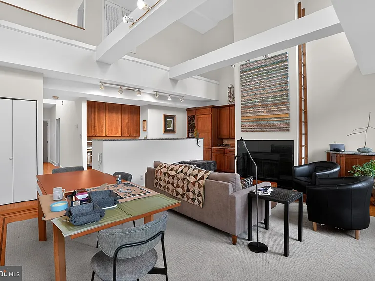 1627 Spruce St #3 — Photo 9