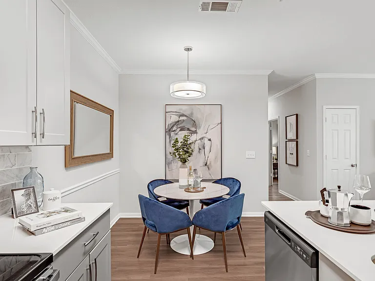 61Ninety West — Photo 21