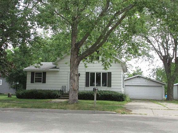 2nd image of 608 N Main St