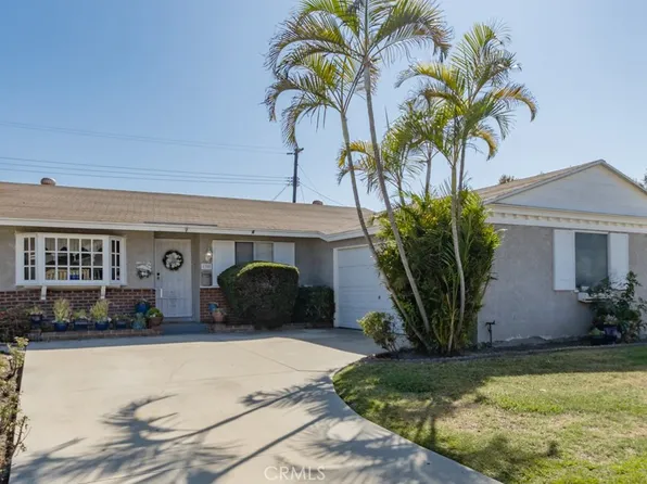 6382 Yale Cir, Huntington Beach, CA 92647