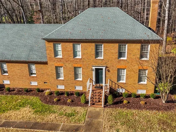 550 Fords Rd, Manakin Sabot, VA 23103