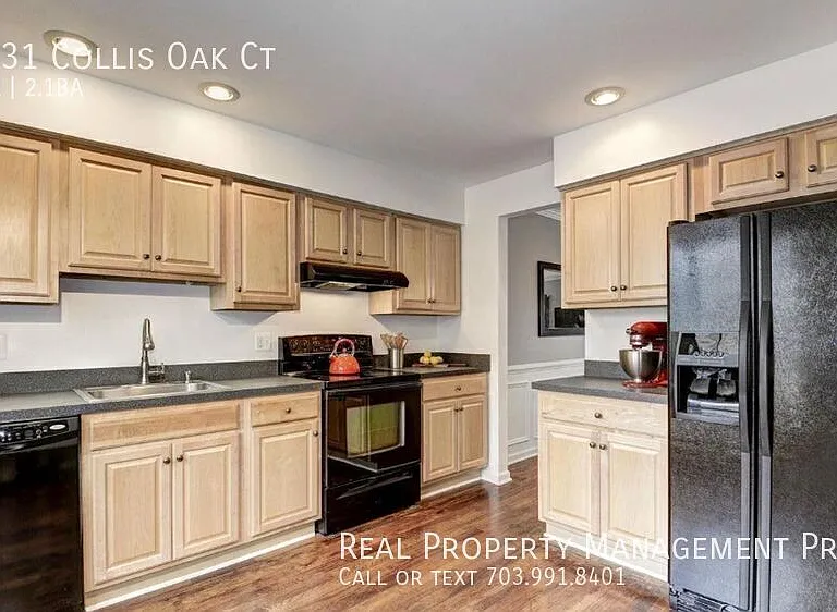 3931 Collis Oak Ct — Photo 5