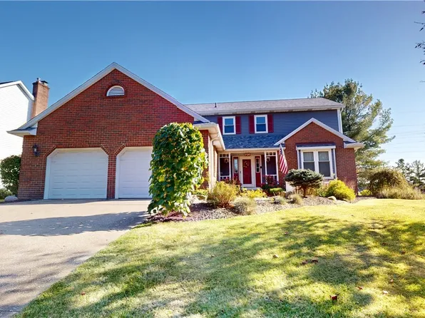 2126 Sand Run Knolls Dr, Akron, OH 44313