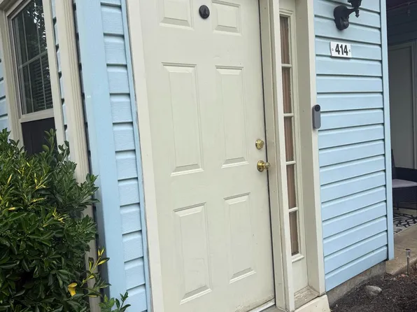 414 Atlanta Ct, Sewell, NJ 08080