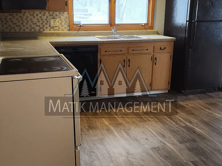 1412 15th Ave NE — Photo 10