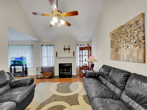 3rd image of 1227 Langwood Ct