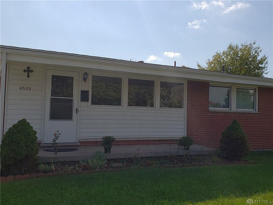 1st image of 2520 E Dorothy Ln