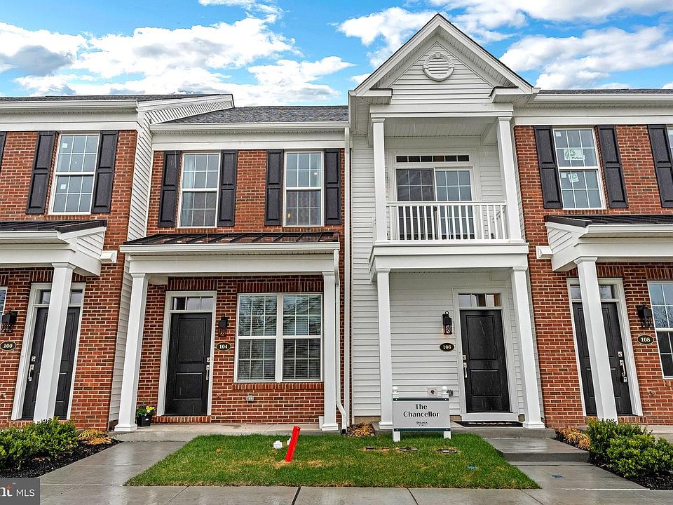 1st image of 40 Ivy Ln #78