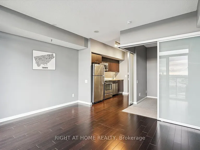 105 Queens Cay W #1607 — Photo 28