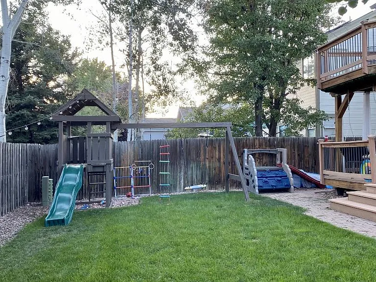15840 W 66th Pl — Photo 22
