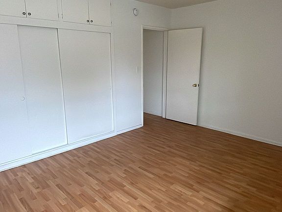 4th image of 3107 Livonia Ave APT 4