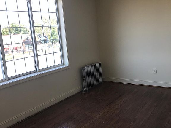 Front bedroom