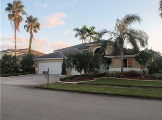 19830 NW 9th Dr, Pembroke Pines, FL 33029