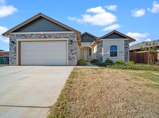 2858 Ukonom Dr, Redding, CA 96002