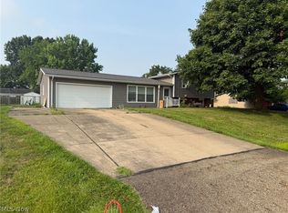 5364 Pisces St SW, Canton, OH 44706