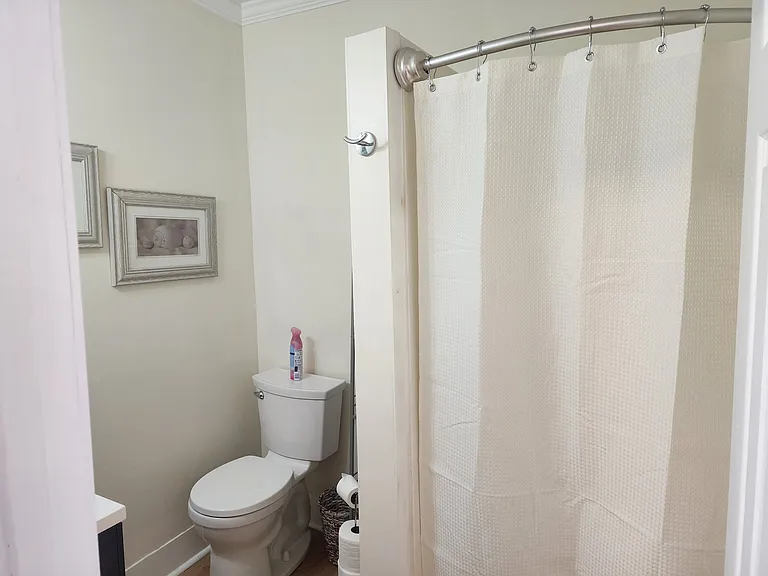 285 Pine St #4-A — Photo 10
