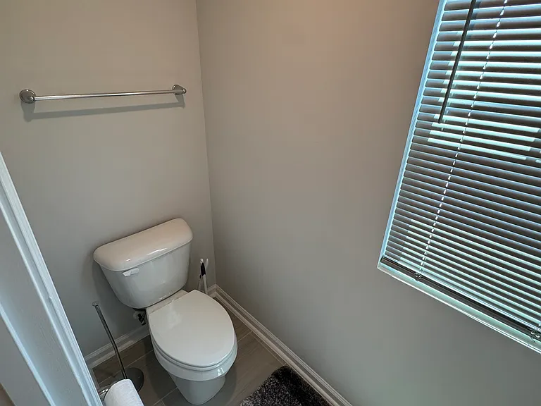5138 Anamosa St — Photo 9