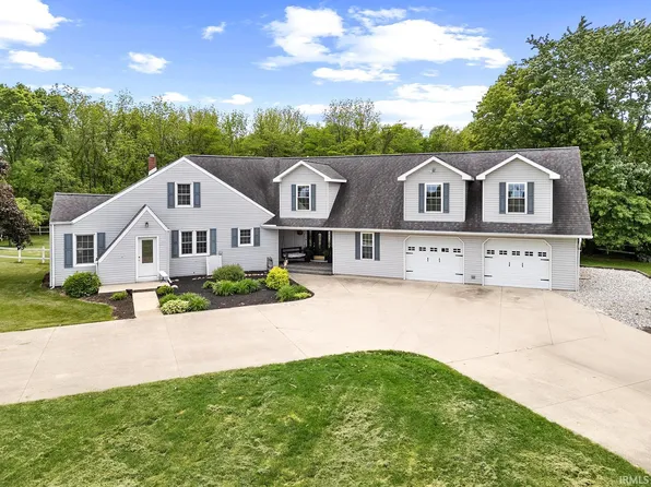 3520 S 500 E, Bringhurst, IN 46913