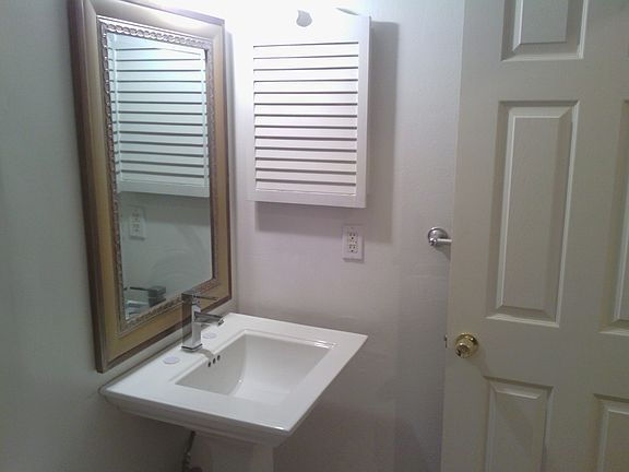 2nd image of 2130 SE 1st St