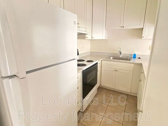 3rd image of 350 Aoloa St APT B133