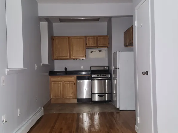 333 East 108th Street image 1 of 6