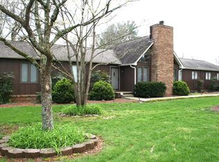 709 Oakwood Cir, Murfreesboro, TN 37128