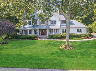 14 Whistler Hill Ln, Huntington, NY