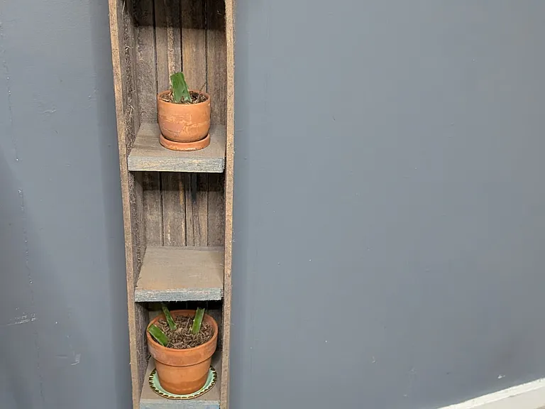 702 S Riebe Ave #3 — Photo 2