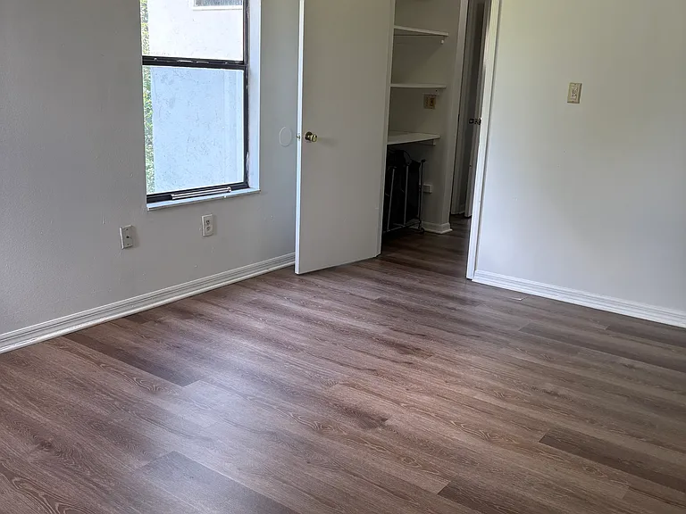 5078 Ernst Ct — Photo 18