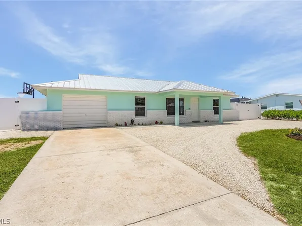 12139 Matlacha Blvd, Matlacha Isles, FL 33991