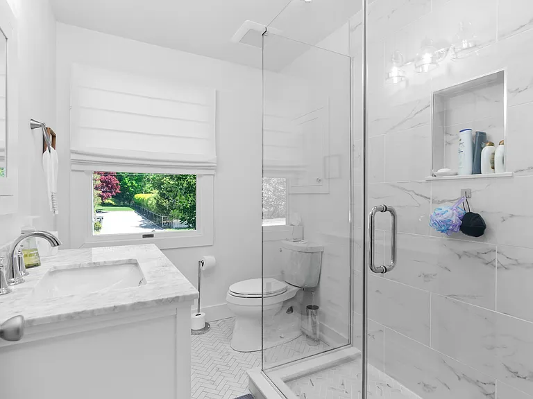 4 Hampton Harbor Rd — Photo 15