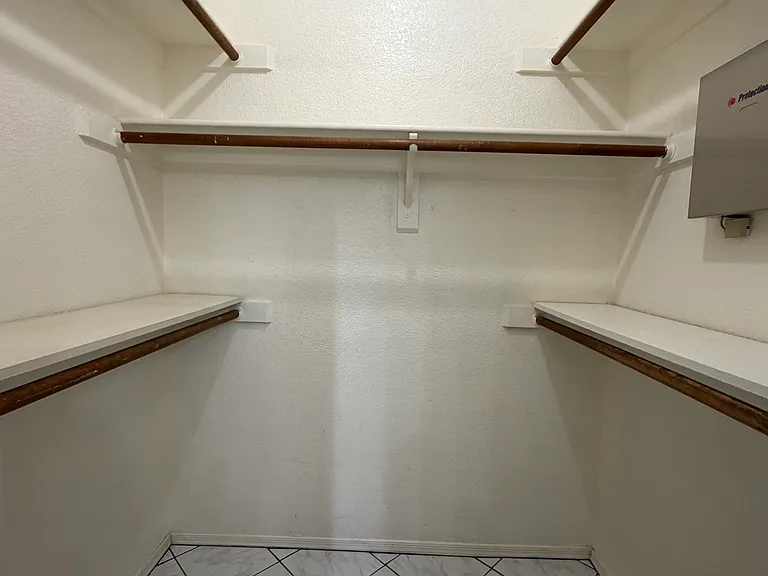 100 E Fillmore St #131 — Photo 8