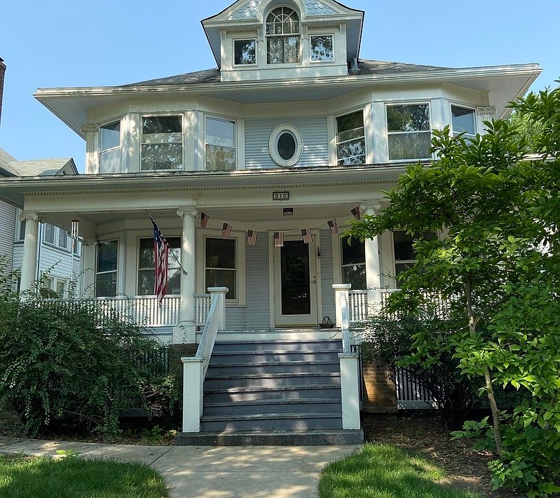1st image of 215 S Kenilworth Ave